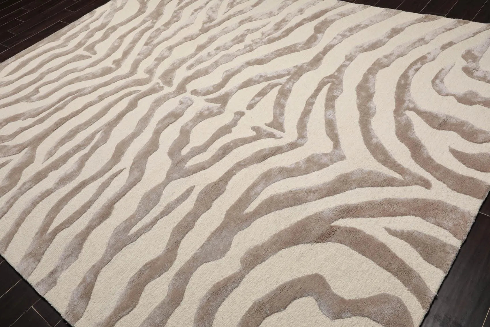 Multi Sizes Handmade Wool & Faux Silk Animal Print Zebra Area Rug Ivory Taupe